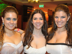 Paola Oliveira, Laura Kuwer e Isabella Caminoto