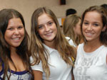 Thalita Arrue, Jordana Schaedler e Camila Richardt