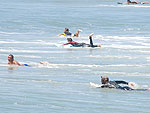 Galera no mar da Ferrugem